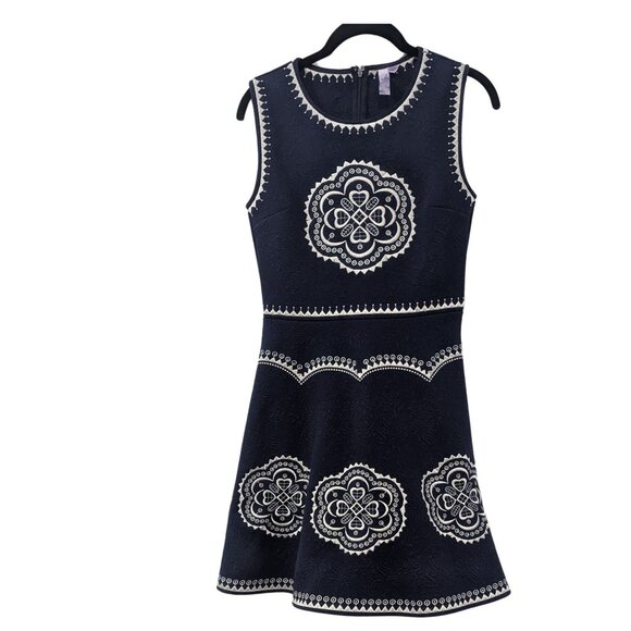 ✨ Alya Navy Blue Fit & Flare Dress with White Embroidery – Size S – EUC - Picture 2 of 4